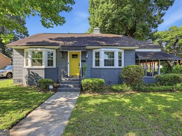 2301 E 40th St, Savannah, GA 31404