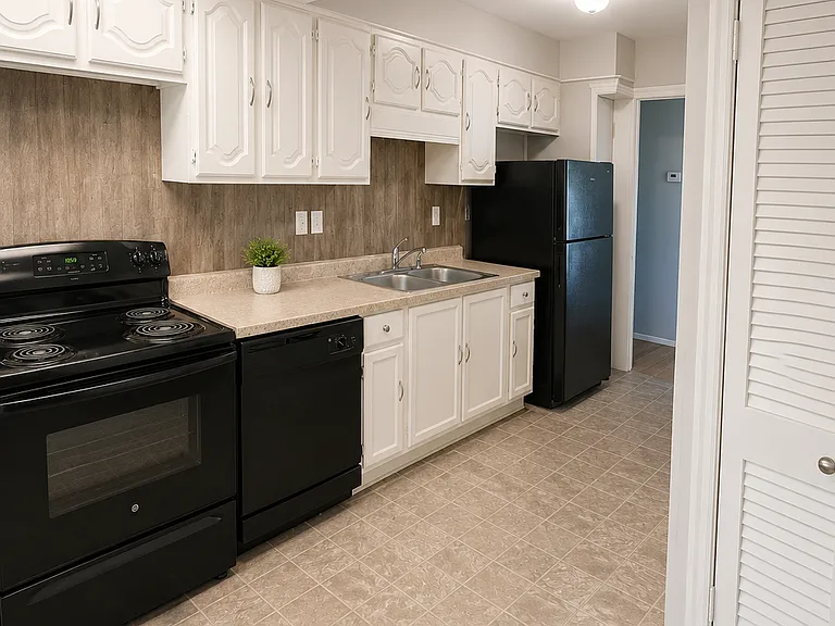 10300 Dudley Dr — Photo 8