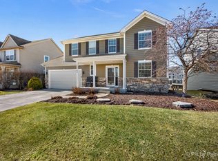 748 Cashmere Ln, Elgin, IL 60124