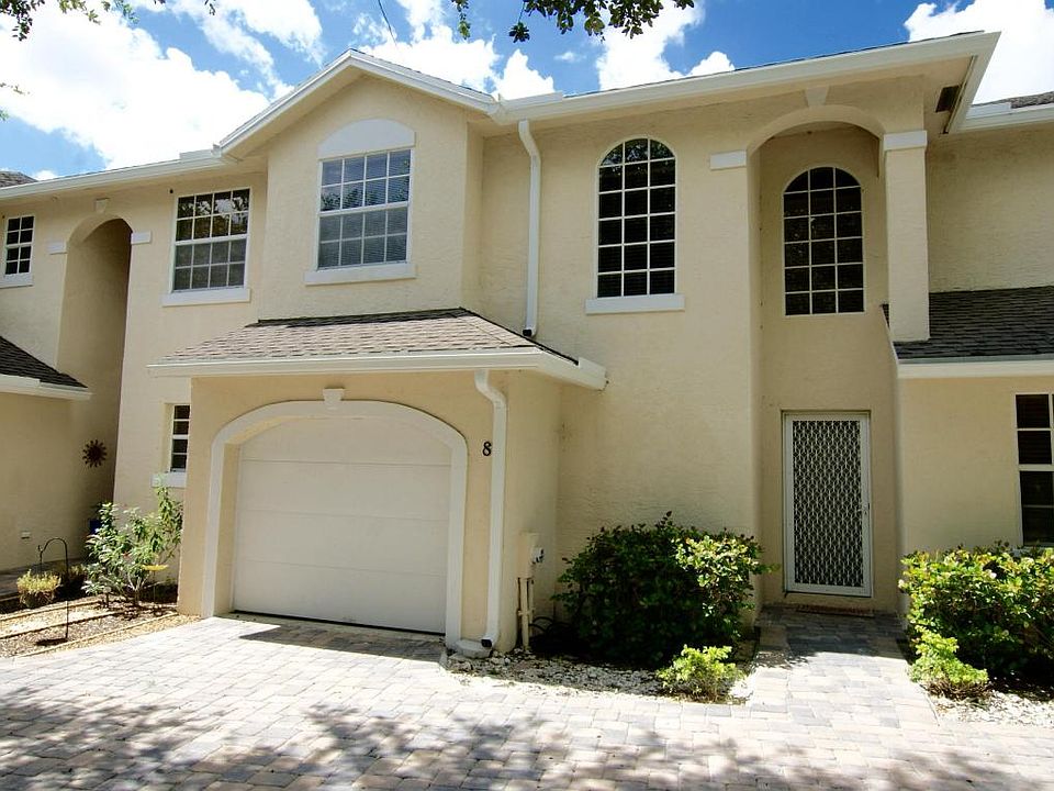 1st image of 479 Tequesta Dr APT 8