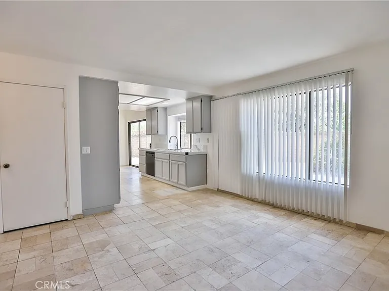 24307 Carman Ln — Photo 17
