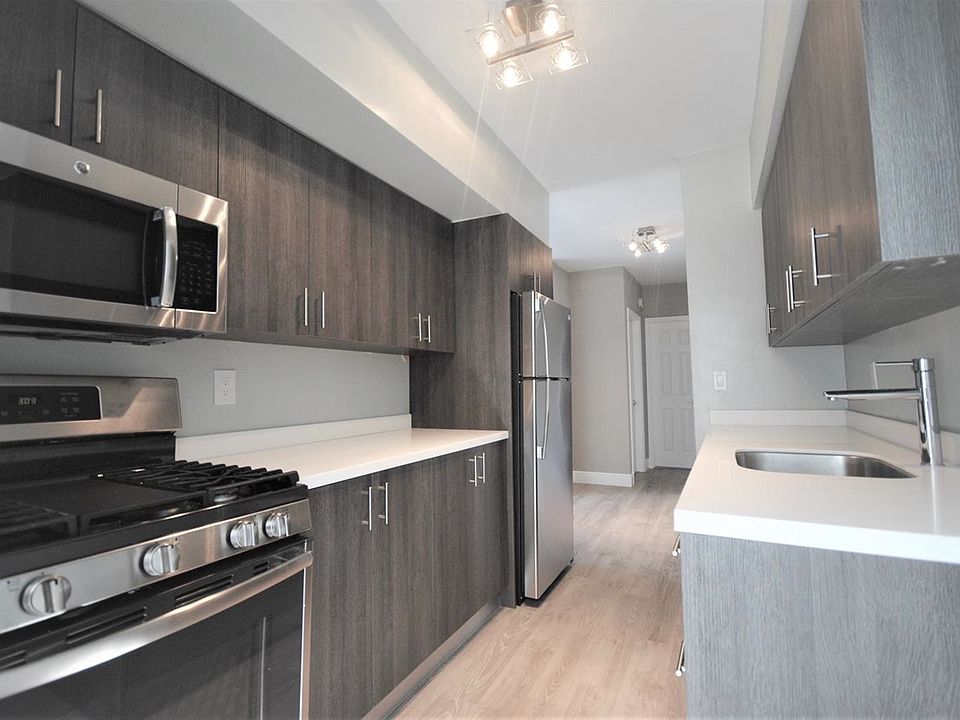 1st image of 1251 Euclid Ave #Corner