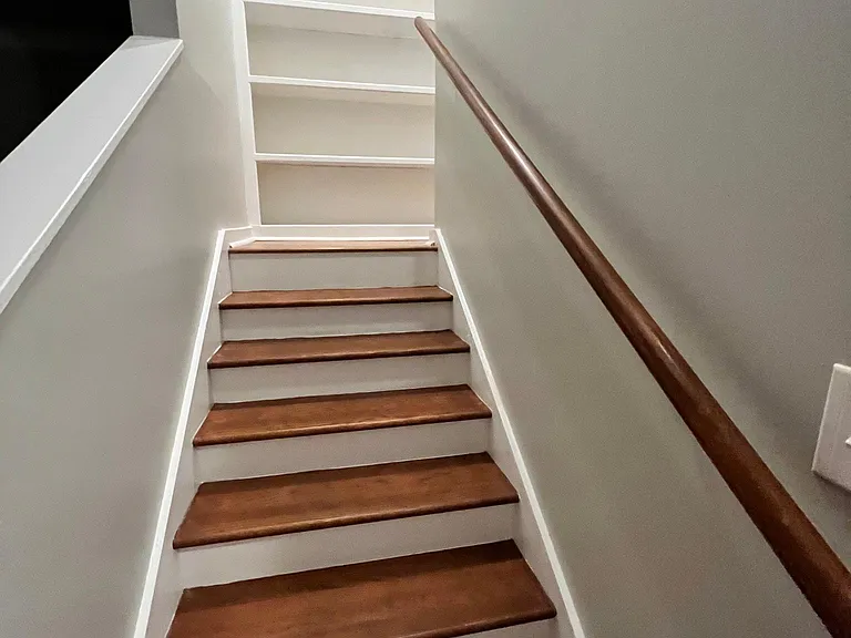 700 Coventry Ln #J — Photo 16