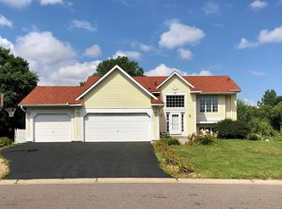 2390 Holly Ave N, Oakdale, MN 55128