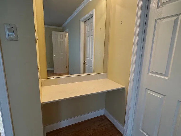 102 Ravenwood Pl — Photo 32