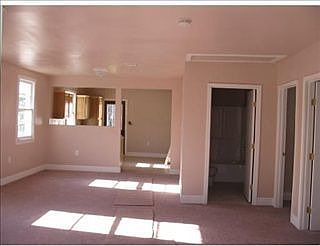 2nd image of 3424 Cambronne St