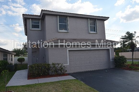 1st image of 6890 NW 69th Ct