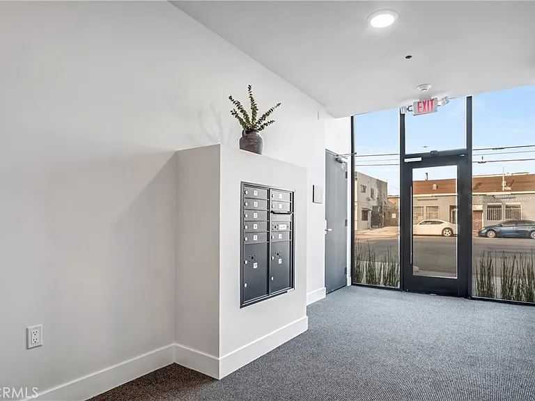 10035 S Western Ave #103 — Photo 1
