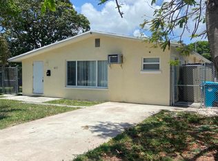 417 NE 2nd St, Boynton Beach, FL 33435
