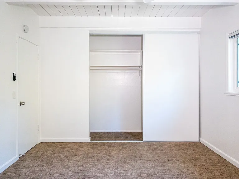 10 Park Ave #7 — Photo 13
