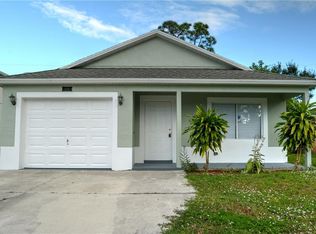 1210 16th Ave SW, Vero Beach, FL 32962