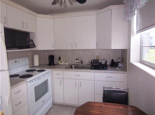 1st image of 273 Farnham L #273