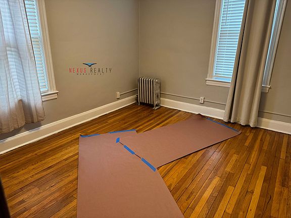 5th image of 2430 96th St #2