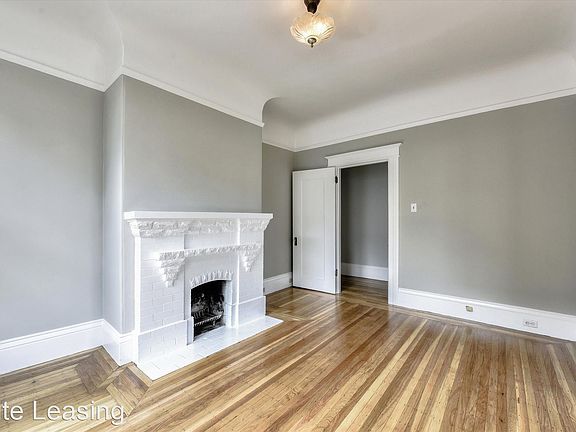 4th image of 18 Caselli Ave #18