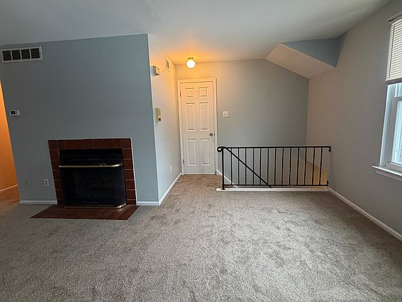 3rd image of 1778 Quail Ct #B