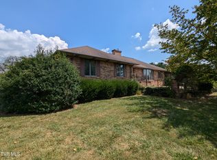 765 Corn Ridge Ln, Nickelsville, VA 24271