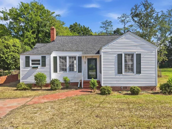 113 S Dennis Ave, Bishopville, SC 29010