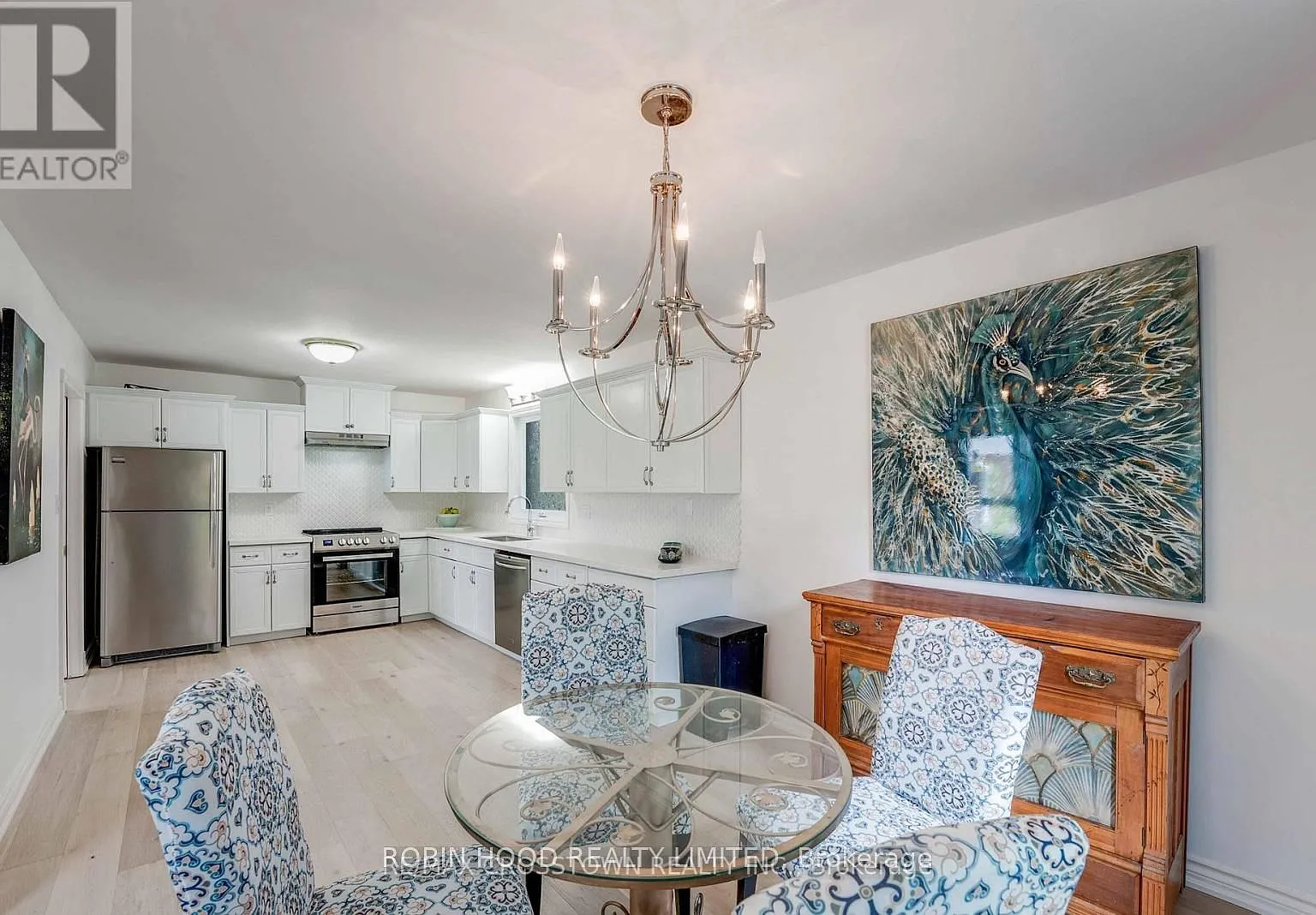 5 bed, $4,100 — Photo 4