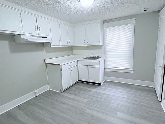 2nd image of 1741 W Market St