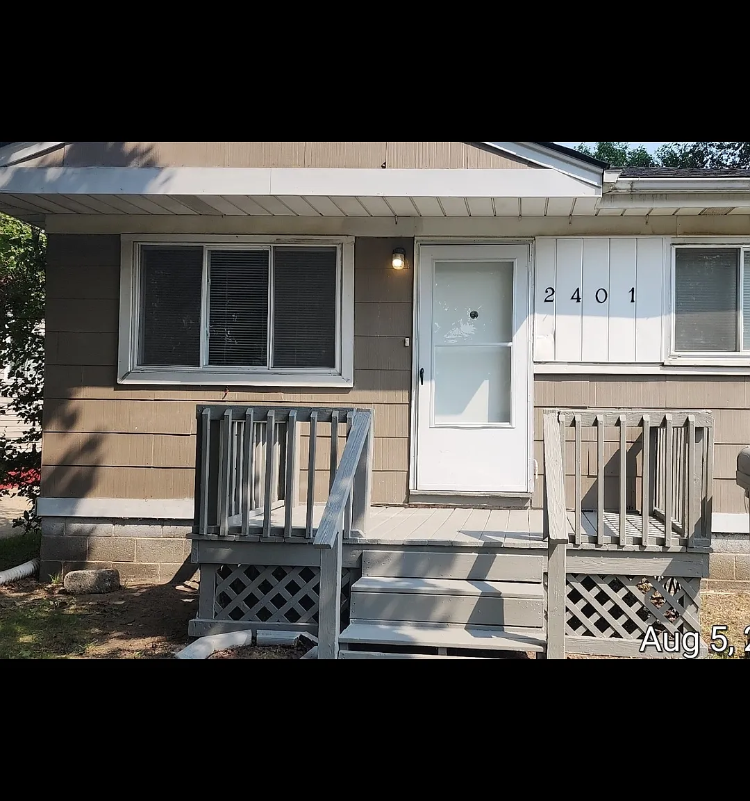 2401 Waltz Ave — Photo 1