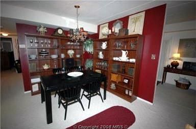 Green Mountain Dining Area