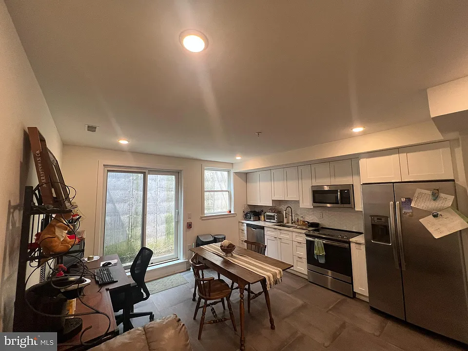 1824 Ridge Ave #1