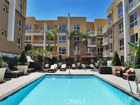 21301 Erwin St Unit 347, Woodland Hills, CA 91367