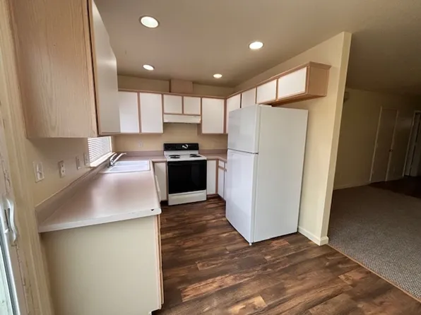 SWE0296, 296 Sweetwater Cir #Swe0296-b, Dayton, NV 89403