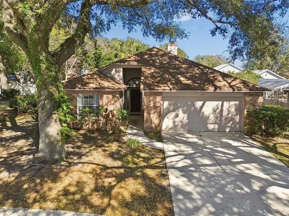 304 Sterling Lake Dr, Ocoee, FL 34761