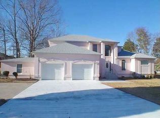 3427 W Hampton Pointe Dr, Florence, SC 29501