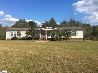 109 Carriage Farms Ct, Gray Court, SC 29645
