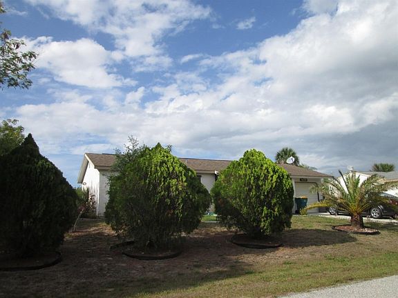 3rd image of 18211 Eau Gallie Cir