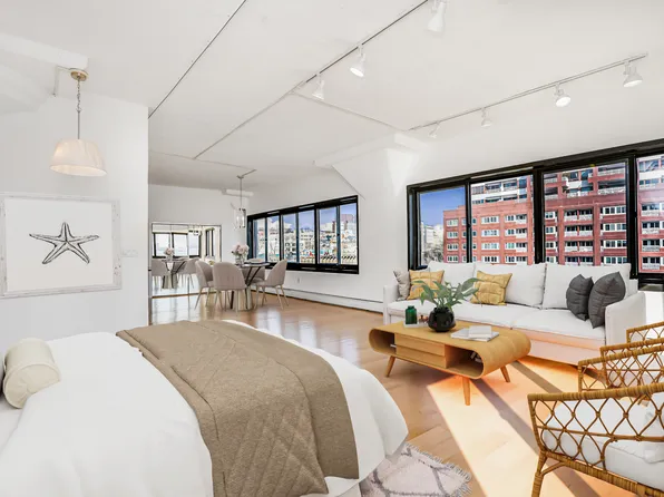 10 Bay Street Landing image 17 of 30