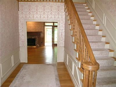 5th image of 1518 Lakewood Ct