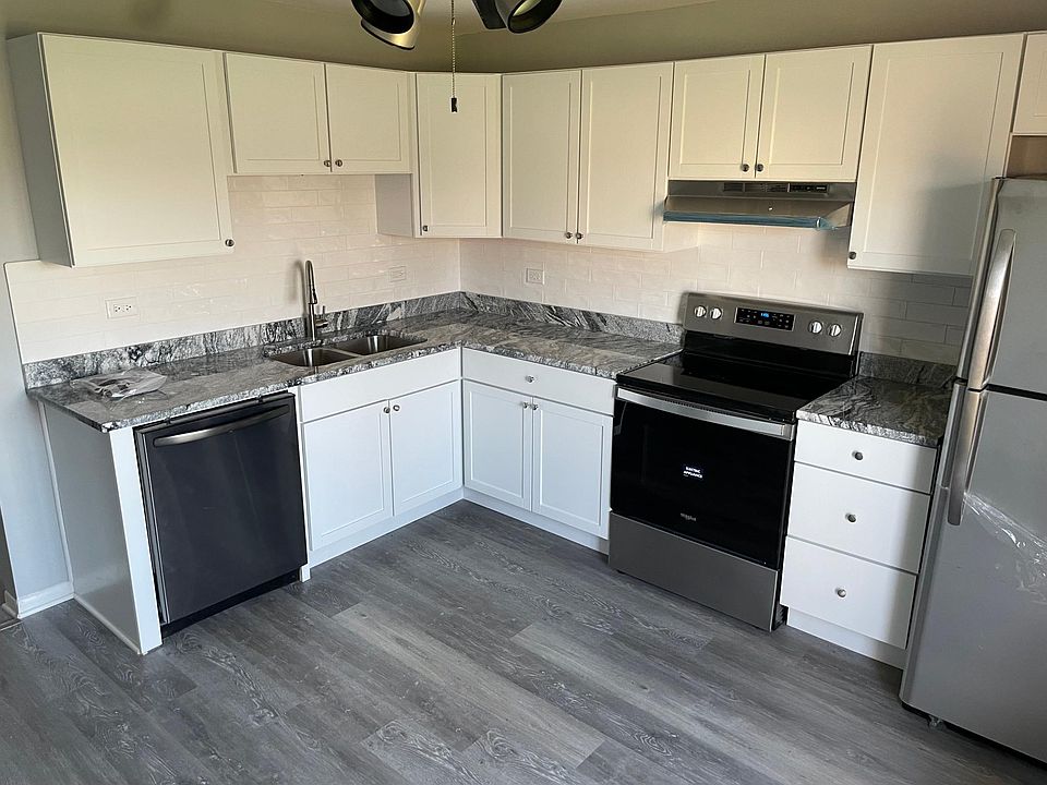 2nd image of 8231 Woodland Dr APT C