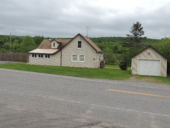 3rd image of 1809 Route 374
