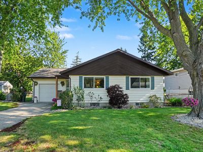 2286 Leif Ave, Norton Shores, MI, 49441