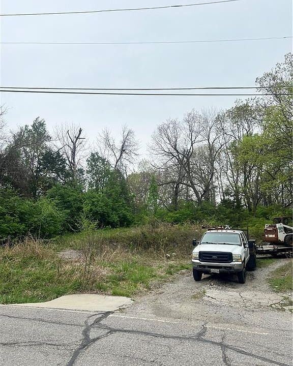 2nd image of 40 A St