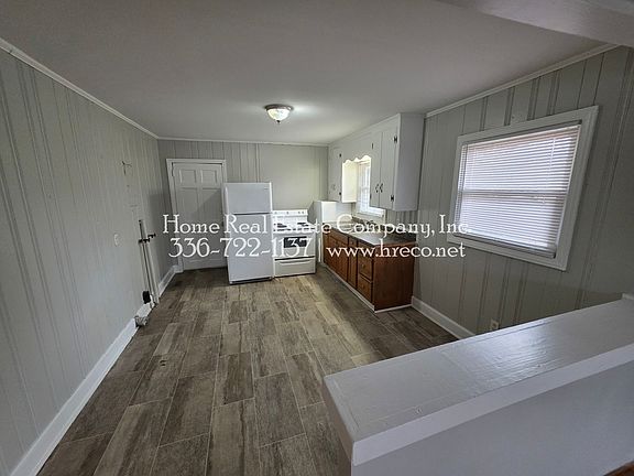 4th image of 2418 Newark St