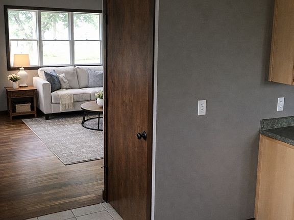3rd image of 9217 Lawrence Dr E