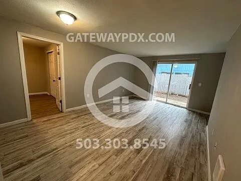12810 SE Sherman St — Photo 9