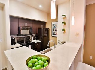 4110 N Drinkwater Blvd #G101, Scottsdale, AZ 85251