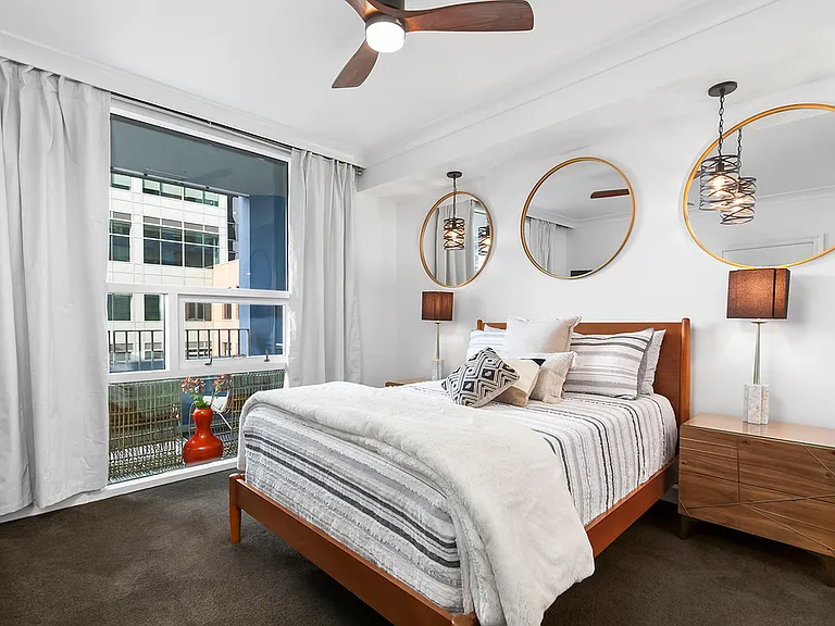 321 10th Ave #408 — Photo 9