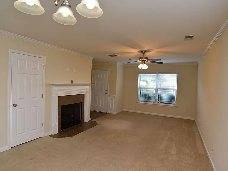 32 Winter Lake Cir — Photo 5