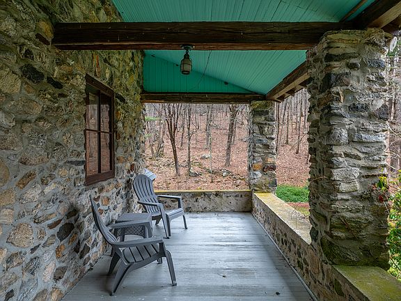 2nd image of 48 Keeler Rd