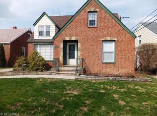 2088 Miramar Blvd, South Euclid, OH