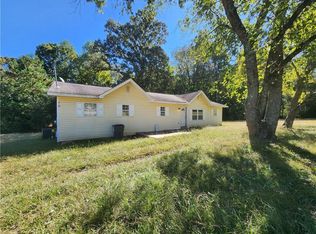 2 Martin Rd, Griffin, GA 30223