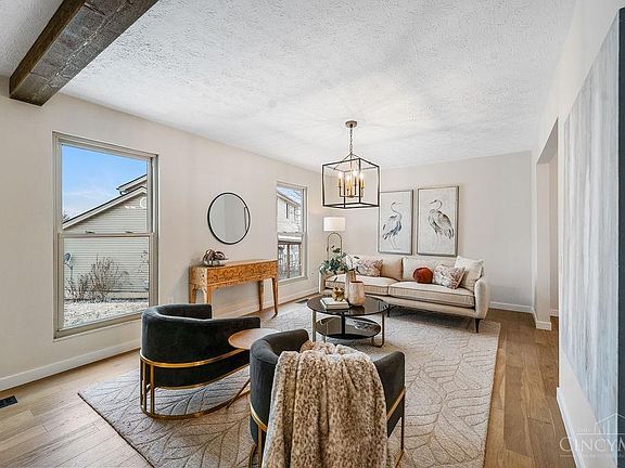 3rd image of 5568 Pine Needle Ct