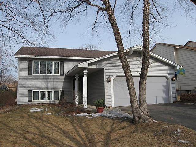1st image of 10490 Lee Dr