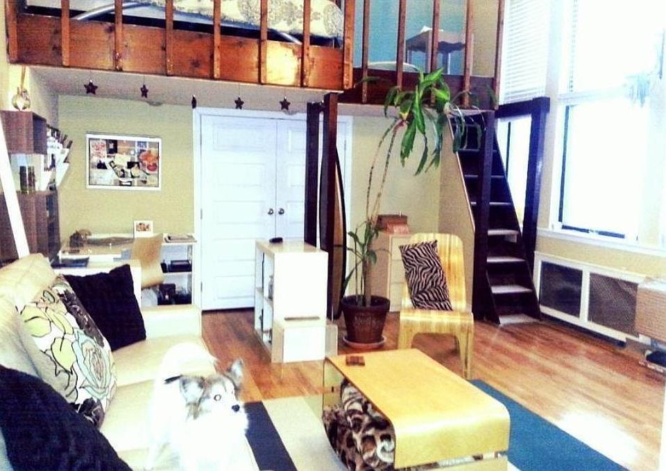 1st image of 121 E 37th St APT 2C